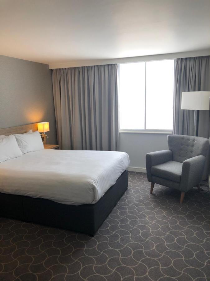 Holiday Inn Ellesmere Port/Cheshire Oaks By Ihg Dış mekan fotoğraf