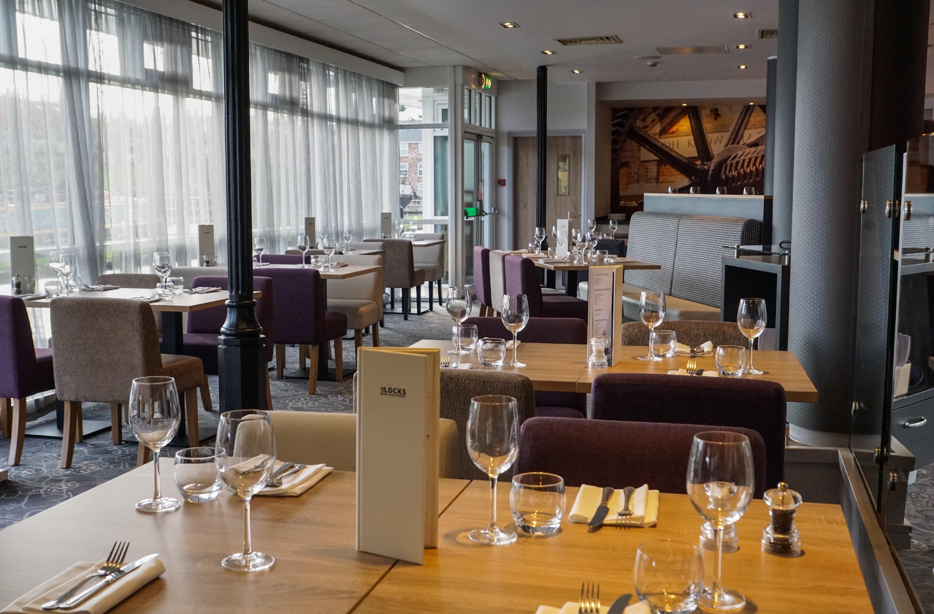 Holiday Inn Ellesmere Port/Cheshire Oaks By Ihg Dış mekan fotoğraf